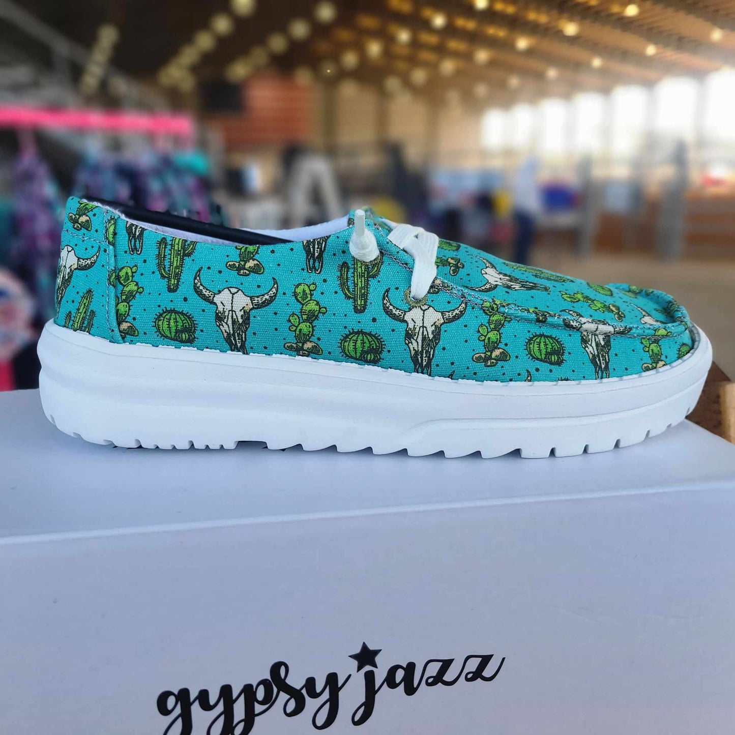 6.5 Steer Women Sneaker - Turquoise