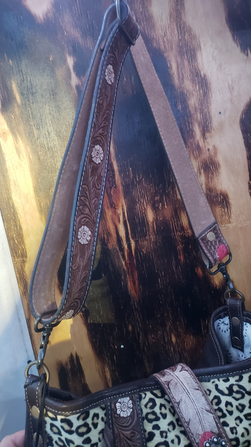 Diva's Collect Hand-Tooled Bag