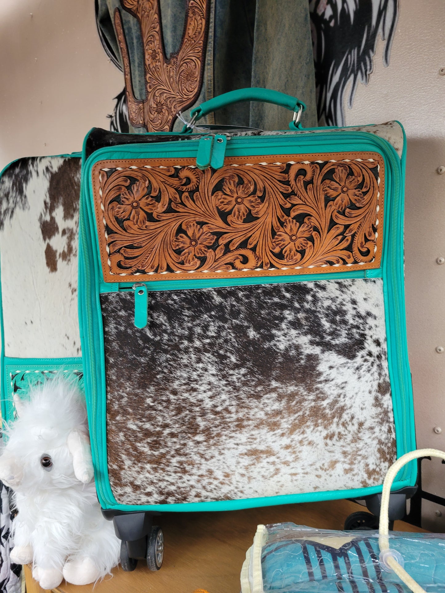 Cowhide Rolling Luggage