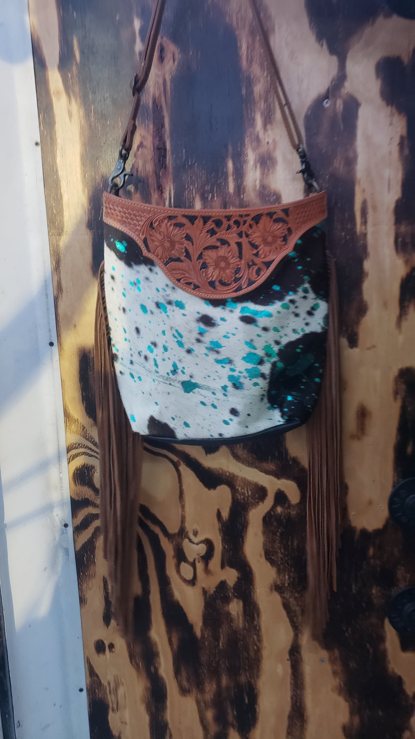 Growtwist Cowhide Tooled