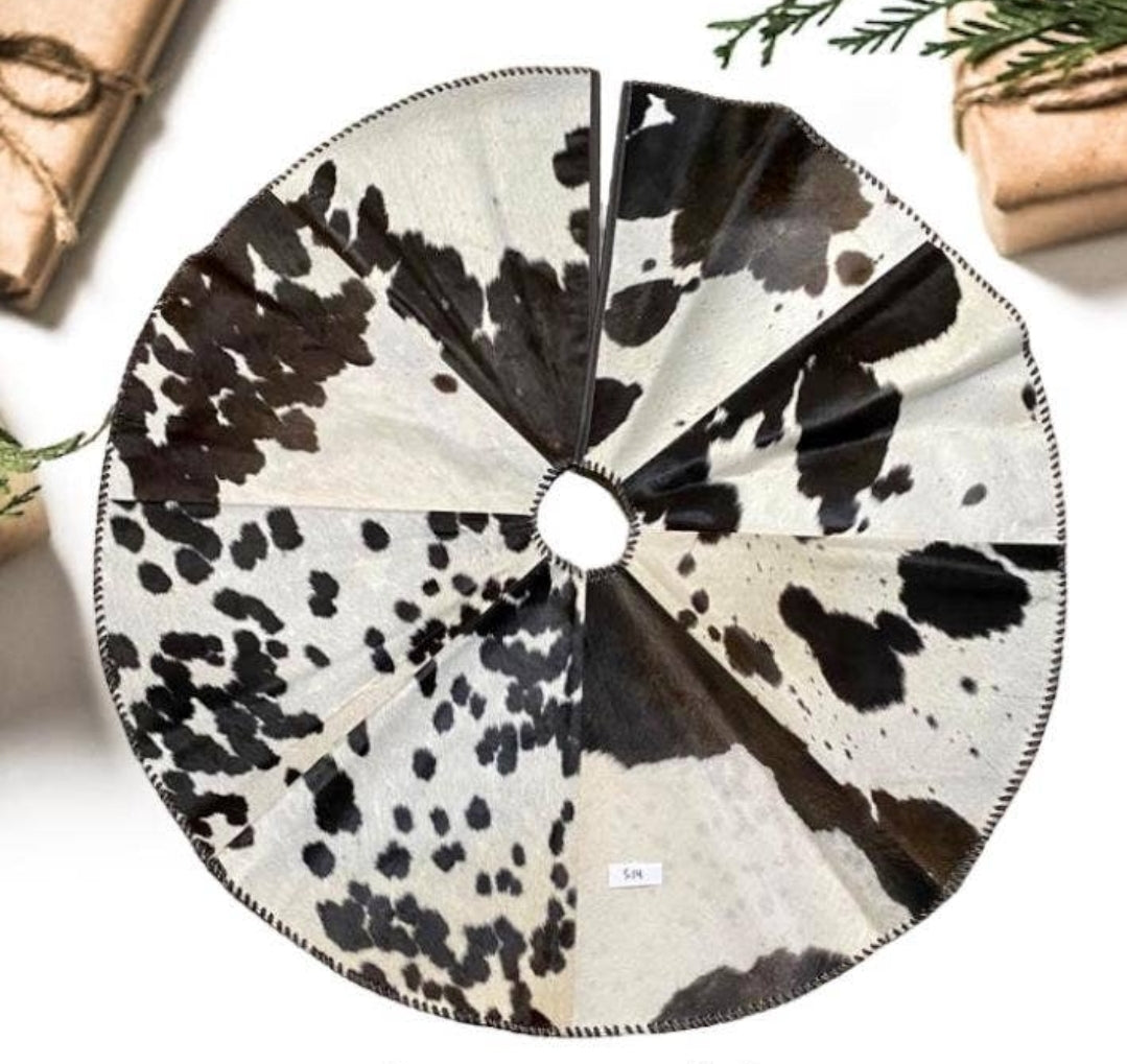 Christmas Cowhide Tree Skirt - 3x3’