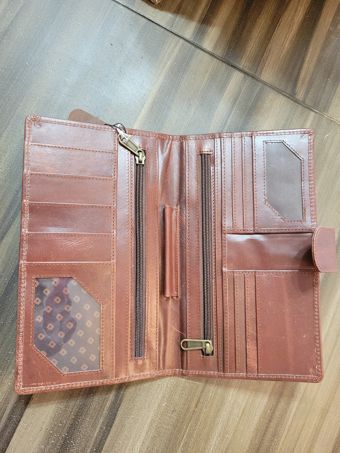 Blanche Clutch Wallets - WHITE