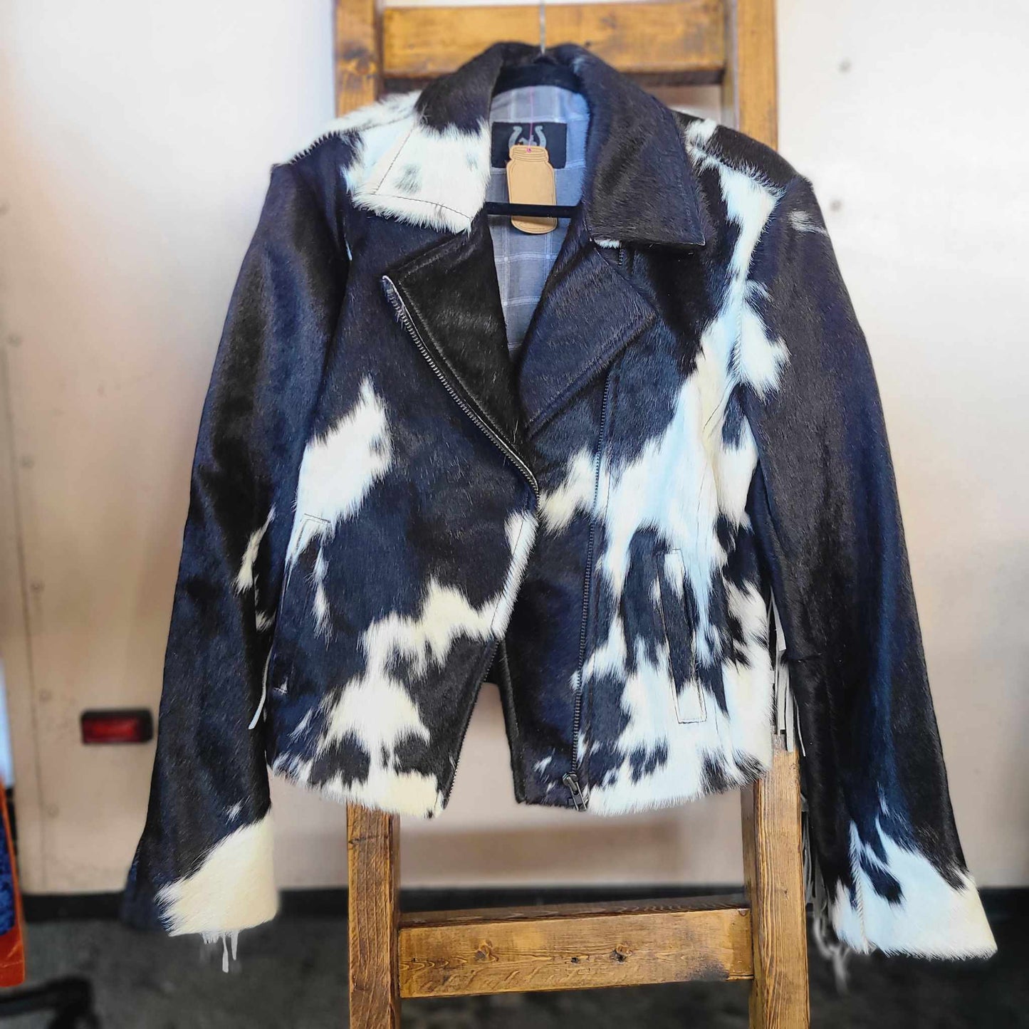 Fringe Cowhide Jacket - Large / Brown & White